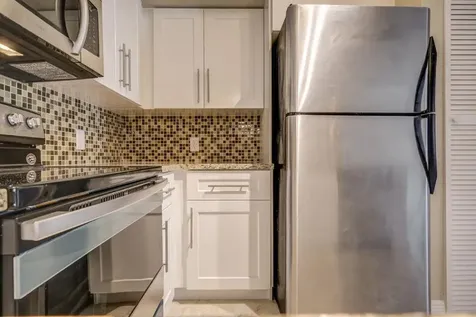 140 Yacht Club Way Hypoluxo FL 33462