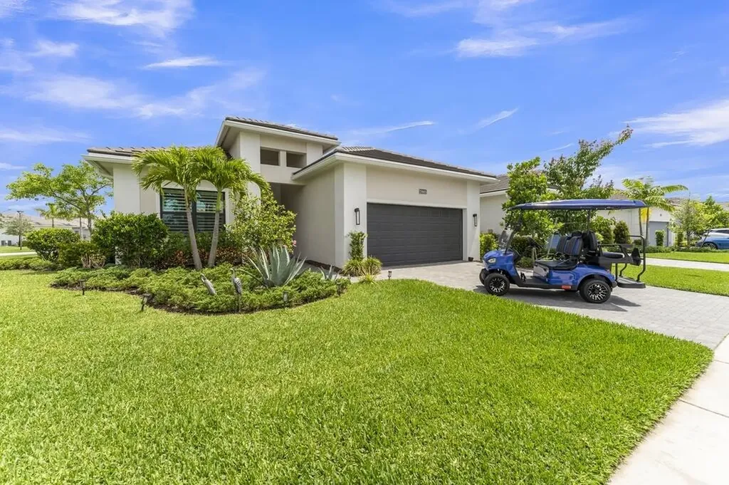 15665 Merritt Drive Westlake FL 33470