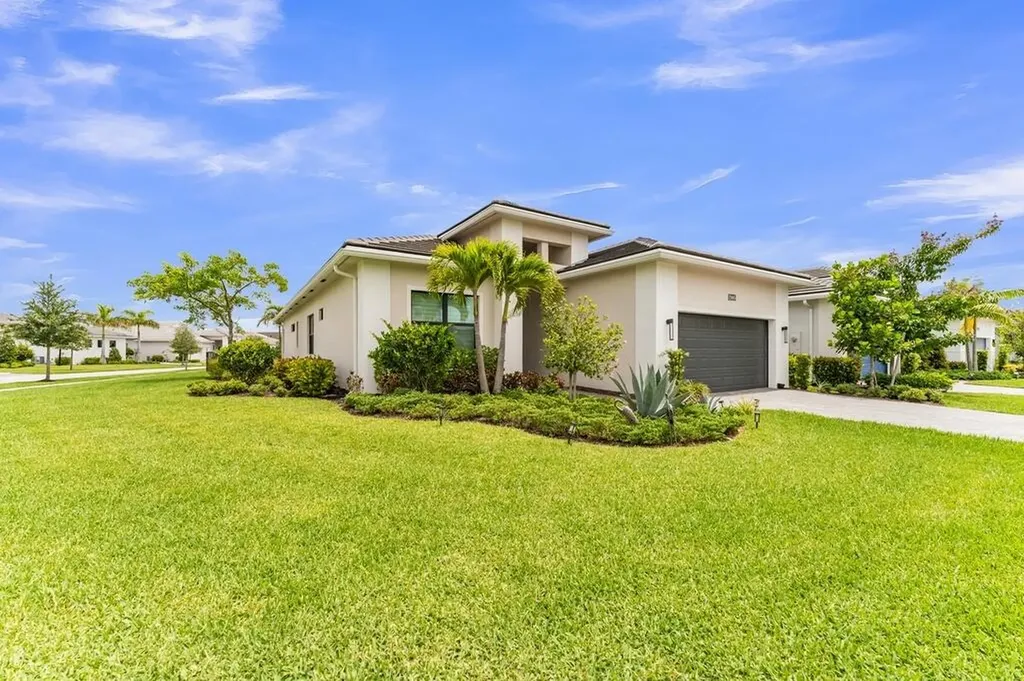 15665 Merritt Drive Westlake FL 33470