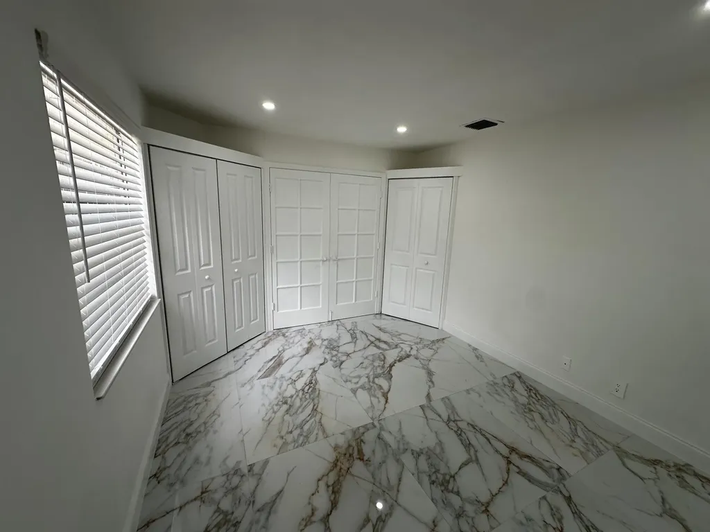 2173 Discovery Circle W Deerfield Beach FL 33442