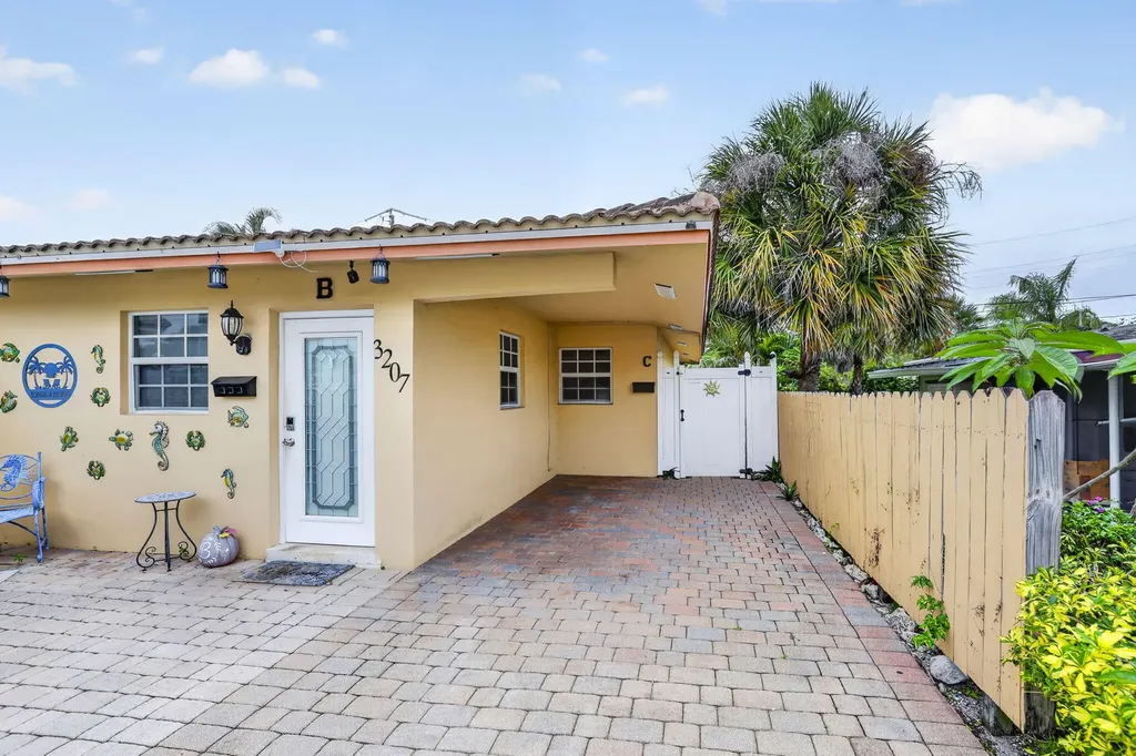 3207 Marine Drive Pompano Beach FL 33062