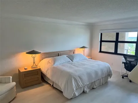 4900 N Ocean Boulevard Lauderdale By The Sea FL 33308