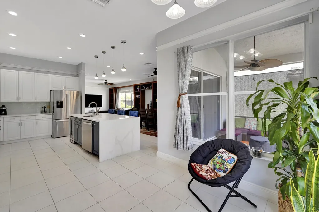 19084 Skyridge Circle Boca Raton FL 33498