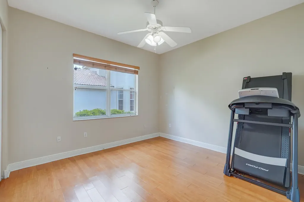 19084 Skyridge Circle Boca Raton FL 33498