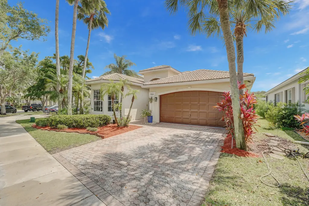 19084 Skyridge Circle Boca Raton FL 33498