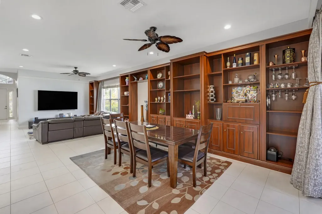 19084 Skyridge Circle Boca Raton FL 33498