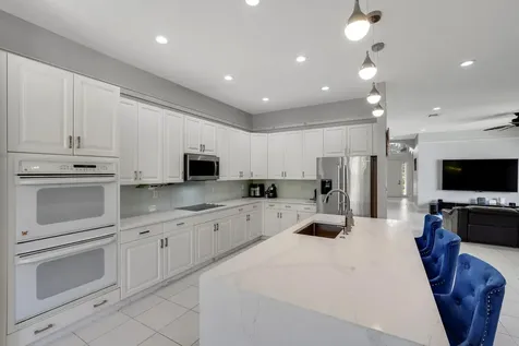 19084 Skyridge Circle Boca Raton FL 33498