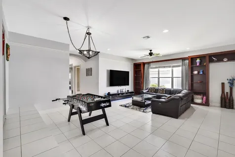 19084 Skyridge Circle Boca Raton FL 33498