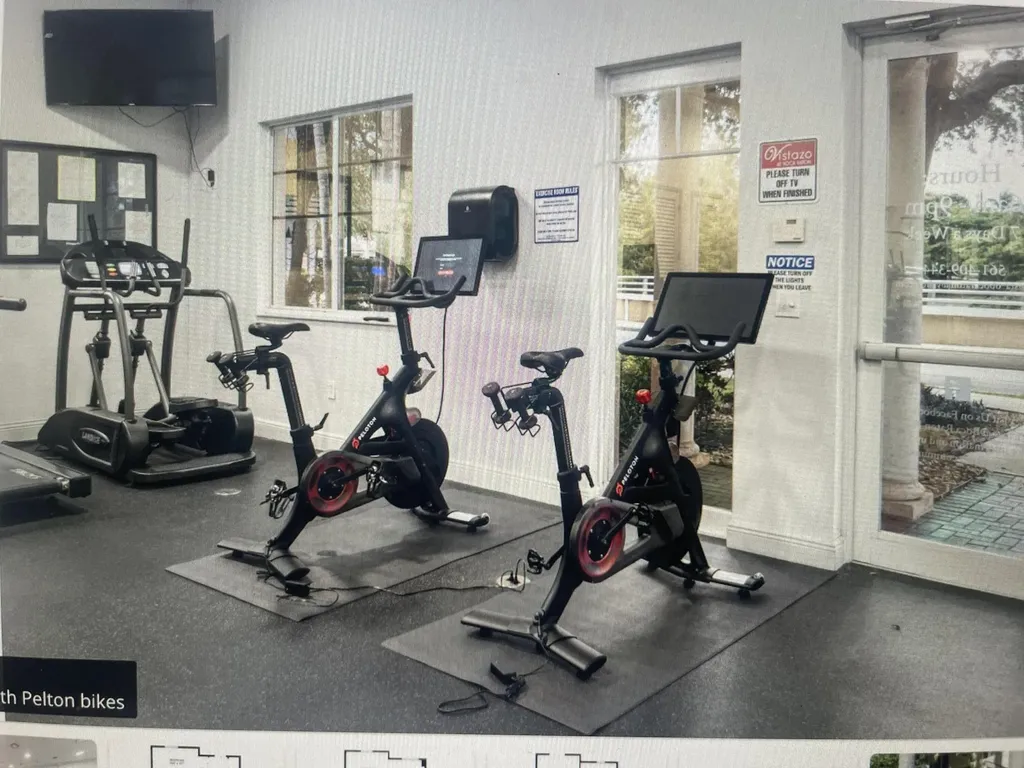 552 NW 39th Circle N Boca Raton FL 33431
