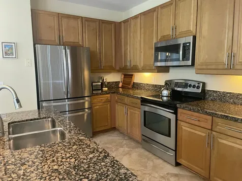 552 NW 39th Circle N Boca Raton FL 33431