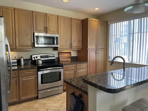552 NW 39th Circle N Boca Raton FL 33431