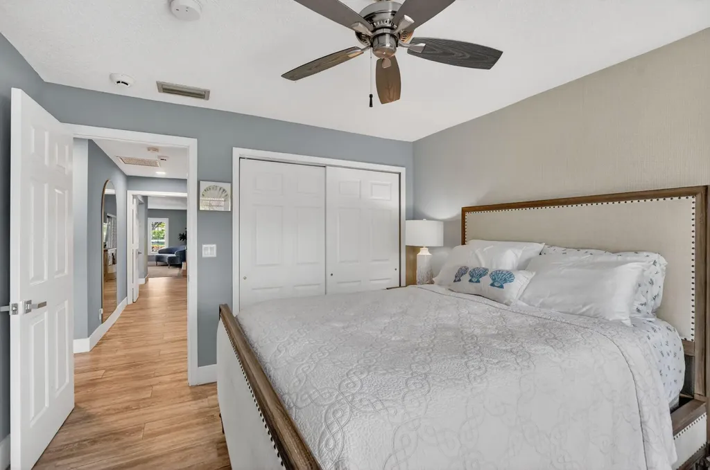 10221 Harbourtown Court Boca Raton FL 33498