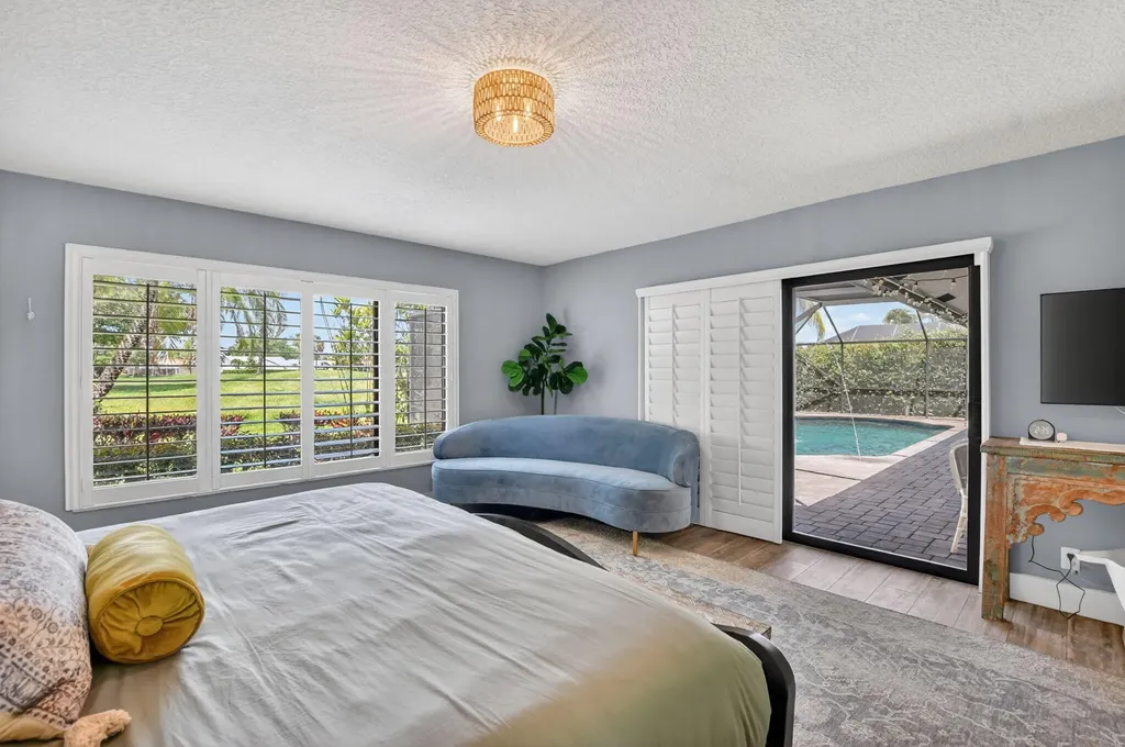 10221 Harbourtown Court Boca Raton FL 33498