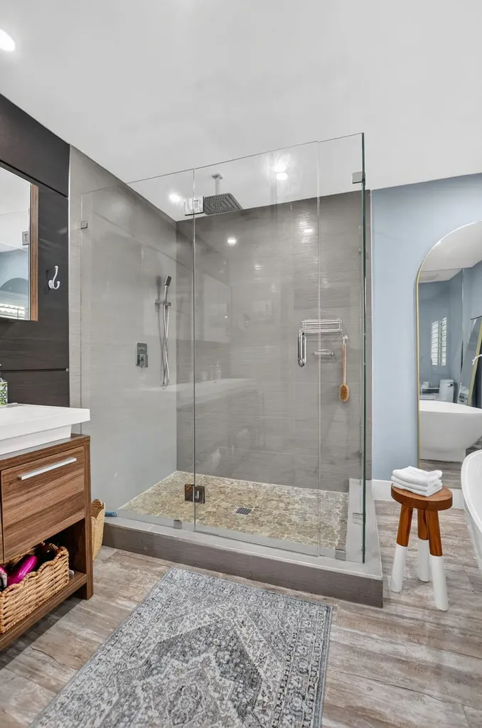 10221 Harbourtown Court Boca Raton FL 33498