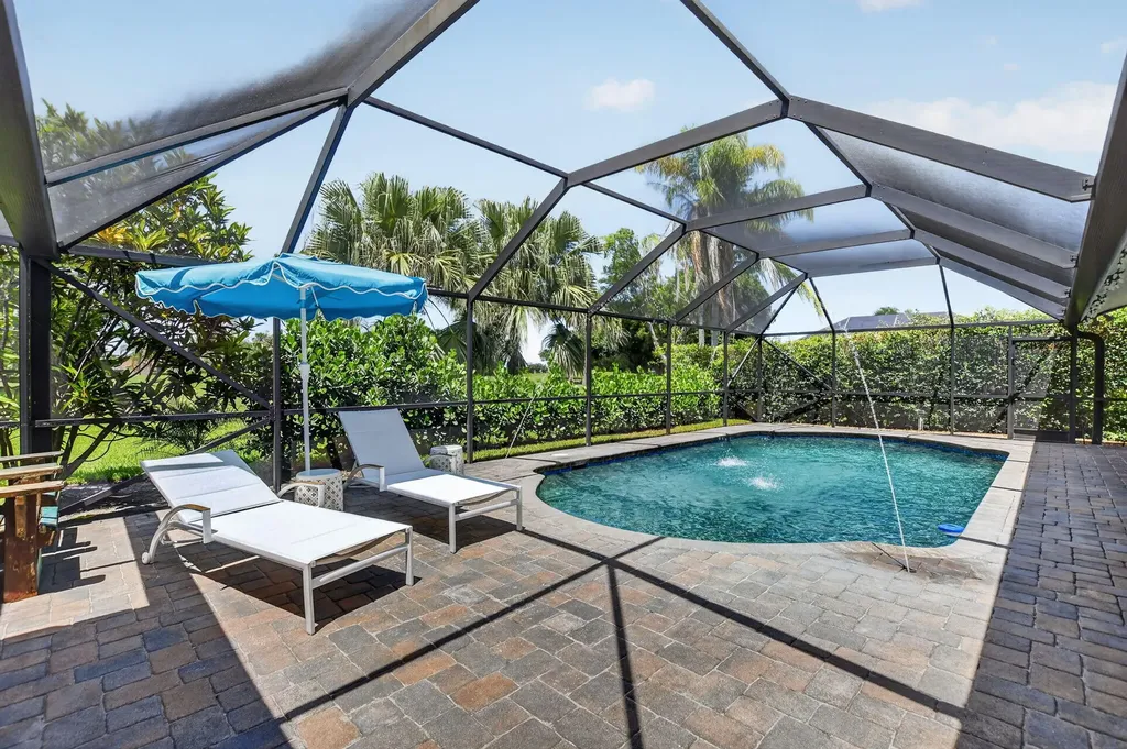 10221 Harbourtown Court Boca Raton FL 33498