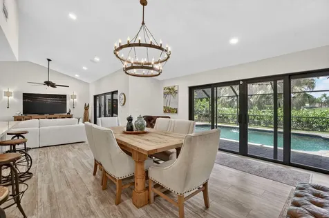 10221 Harbourtown Court Boca Raton FL 33498
