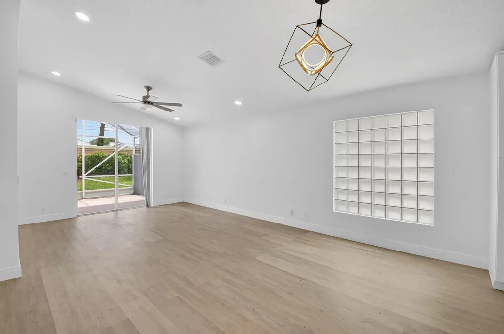 11728 Dove Hollow Avenue Boynton Beach FL 33437