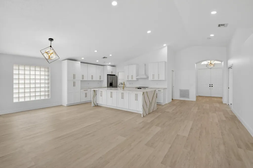 11728 Dove Hollow Avenue Boynton Beach FL 33437
