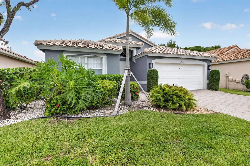 11728 Dove Hollow Avenue Boynton Beach FL 33437