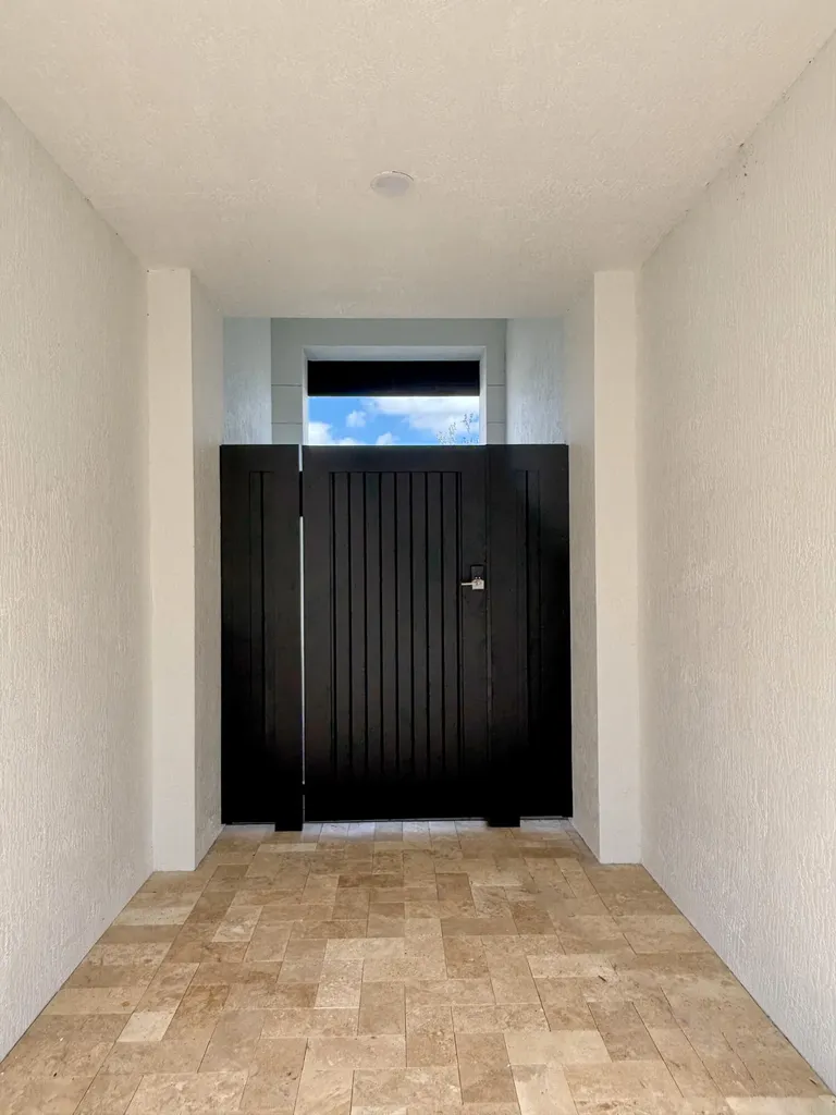 14196 SW Pinnacle Court Port St Lucie FL 34987