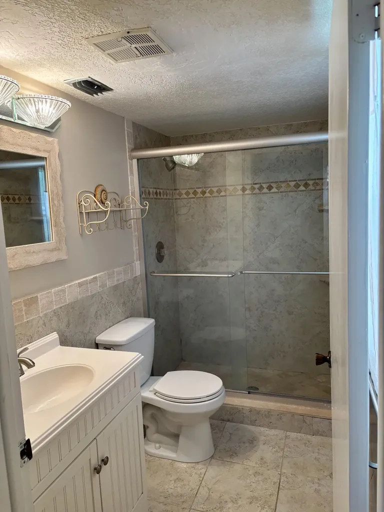 4040 Crystal Lake Drive Pompano Beach FL 33064