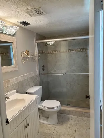 4040 Crystal Lake Drive Pompano Beach FL 33064