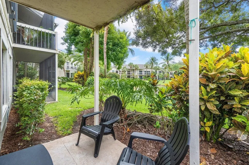 11863 Wimbledon Circle Wellington FL 33414
