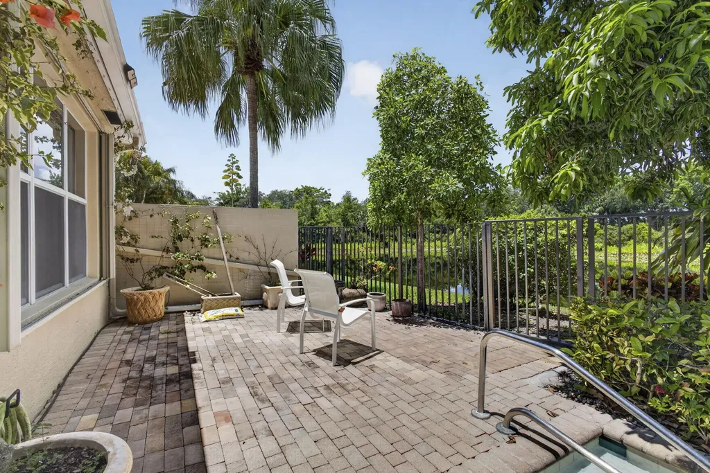 10880 Northgreen Drive Lake Worth FL 33449