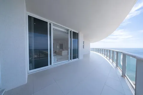 2700 N Ocean Drive Riviera Beach FL 33404