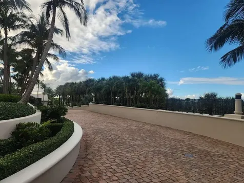 2700 N Ocean Drive Riviera Beach FL 33404