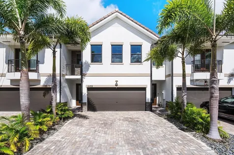 4455 E Aqua Bella Lane Dania Beach FL 33312