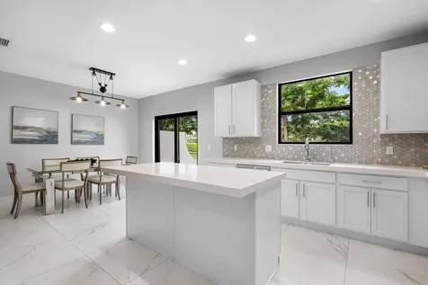 4455 E Aqua Bella Lane Dania Beach FL 33312