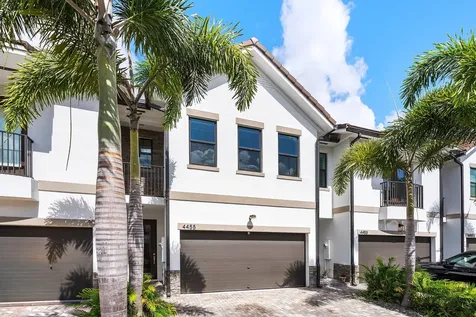 4455 E Aqua Bella Lane Dania Beach FL 33312