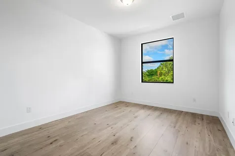 4455 E Aqua Bella Lane Dania Beach FL 33312