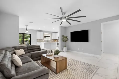 4455 E Aqua Bella Lane Dania Beach FL 33312