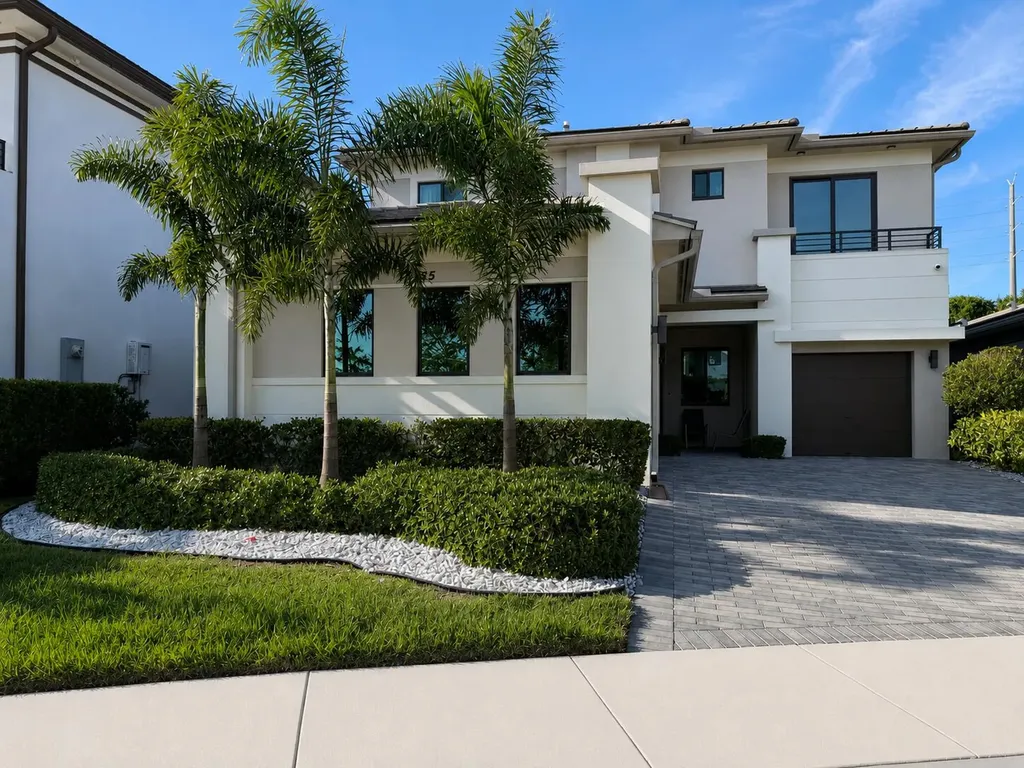 10555 Waves Way Parkland FL 33076