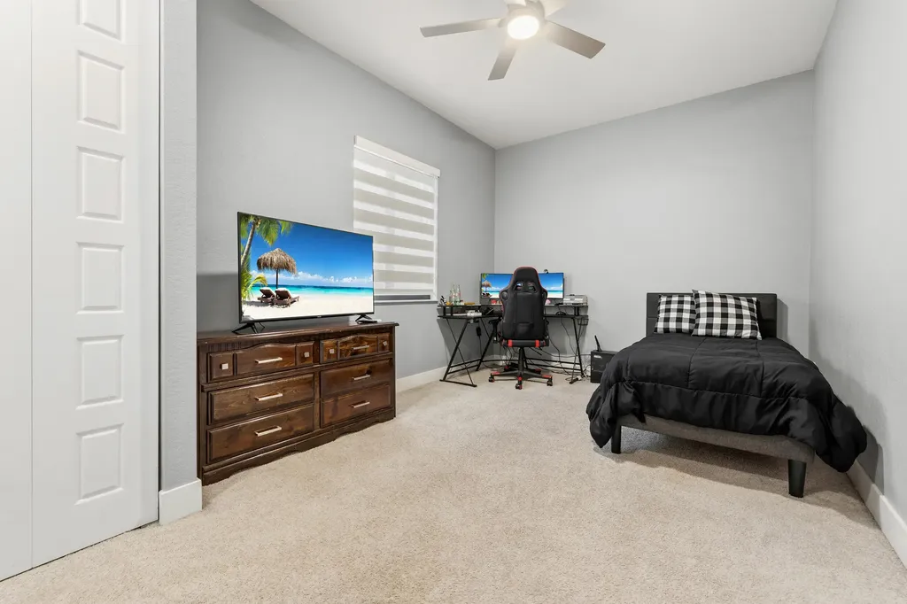10555 Waves Way Parkland FL 33076