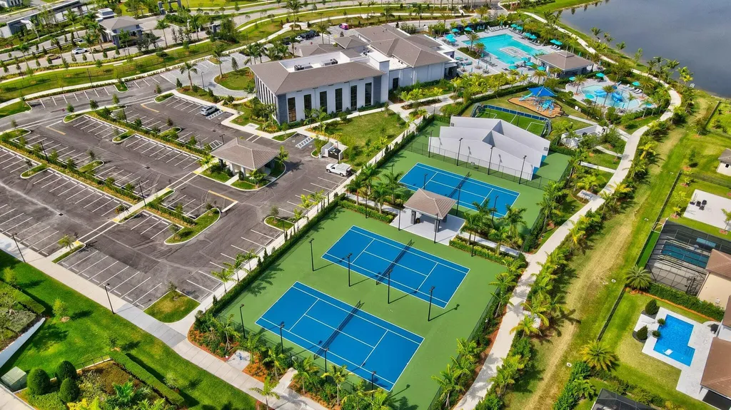 10555 Waves Way Parkland FL 33076