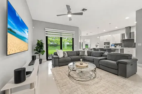 10555 Waves Way Parkland FL 33076