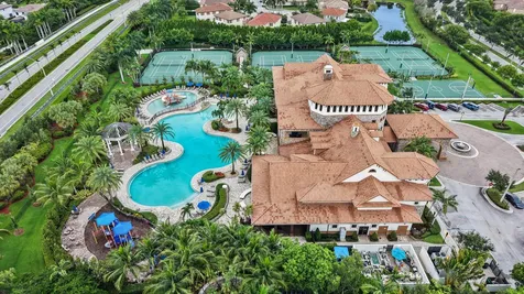 10555 Waves Way Parkland FL 33076