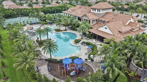 10555 Waves Way Parkland FL 33076