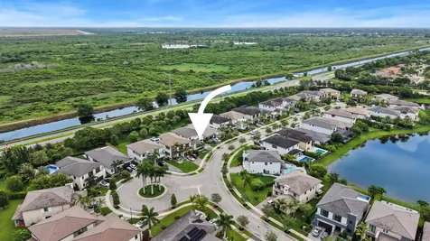 10555 Waves Way Parkland FL 33076