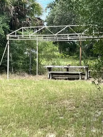 20641 NW 302nd Street Okeechobee FL 34972