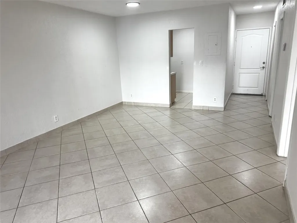 770 SE 2nd Avenue Deerfield Beach FL 33441