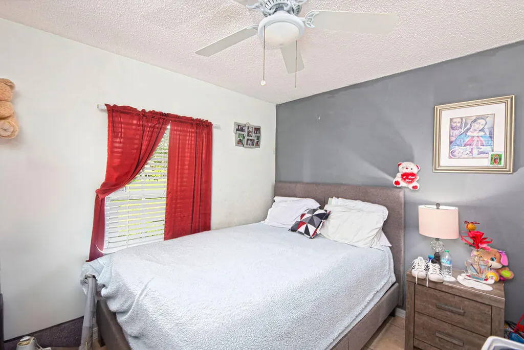 1634 SW Duclair Avenue Port St Lucie FL 34953