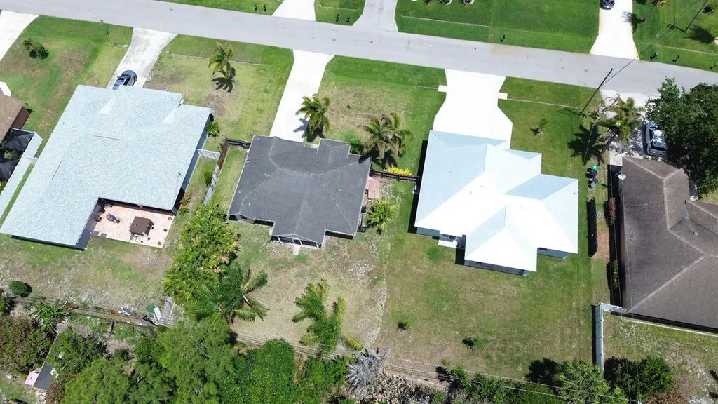 1634 SW Duclair Avenue Port St Lucie FL 34953
