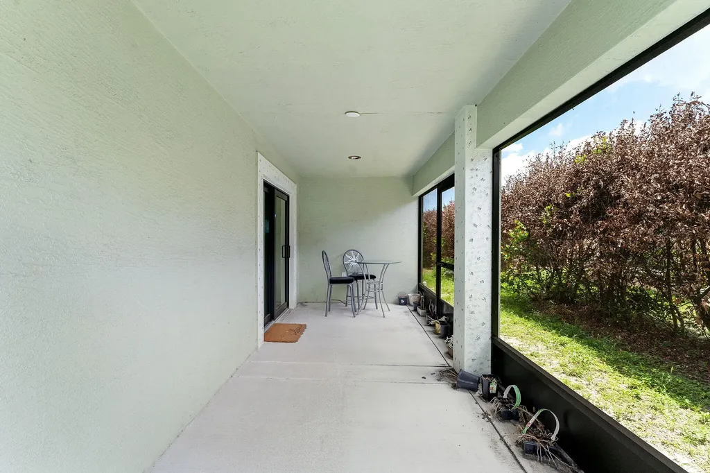 4 S Alhambra S Port St Lucie FL 34952