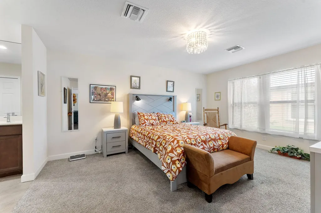 4 S Alhambra S Port St Lucie FL 34952