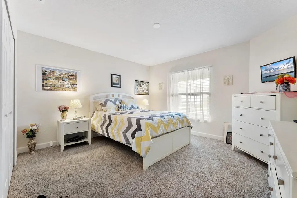 4 S Alhambra S Port St Lucie FL 34952
