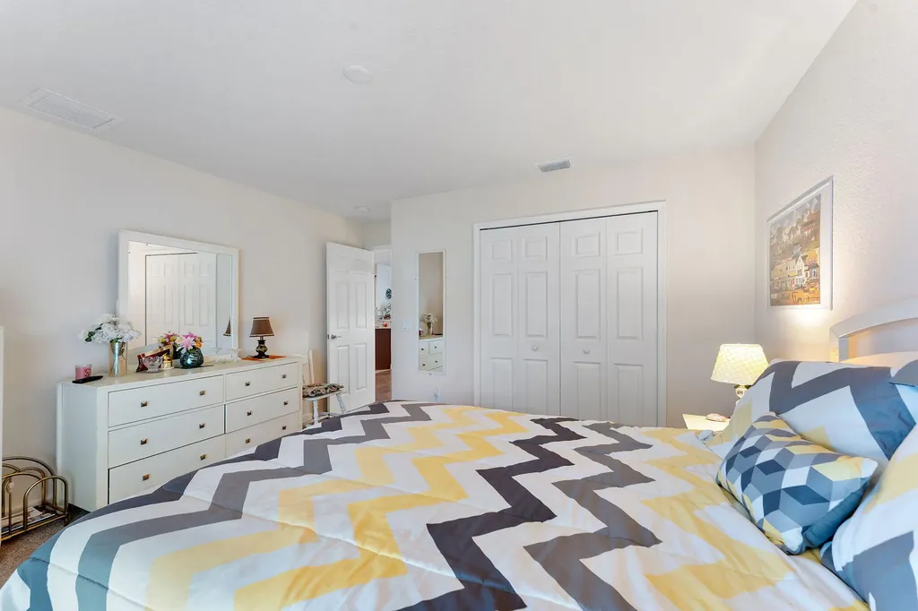 4 S Alhambra S Port St Lucie FL 34952
